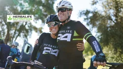 Prodotti energetici Herbalife per l'allenamento in bicicletta